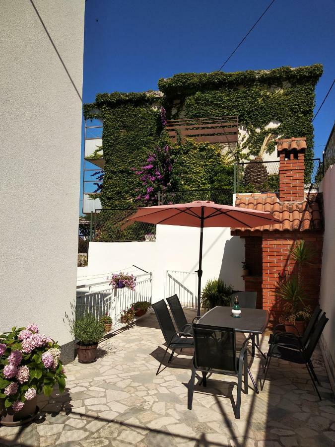 Apartment Satus Podstrana Dış mekan fotoğraf